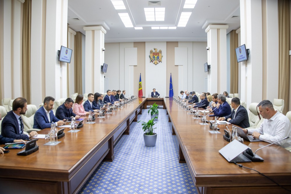 Recean a convocat ședința CSE: Bugete pentru localitățile afectate de calamități și vulnerabilitatea energetică printre principalele subiecte